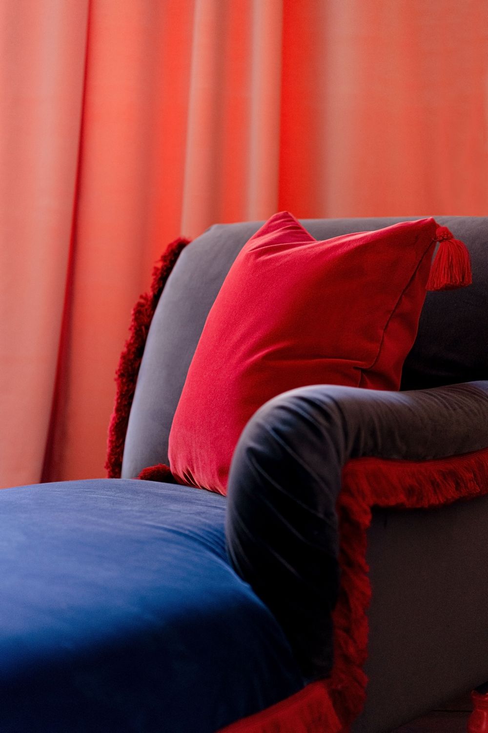 Finest Velvets And Linens