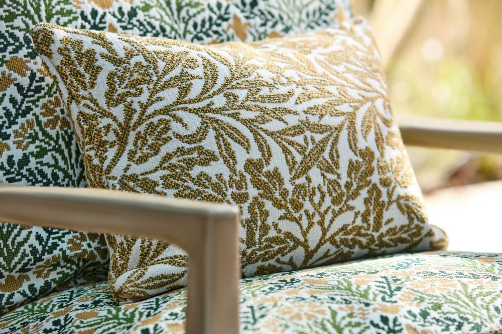 Indoor Outdoor Weaves