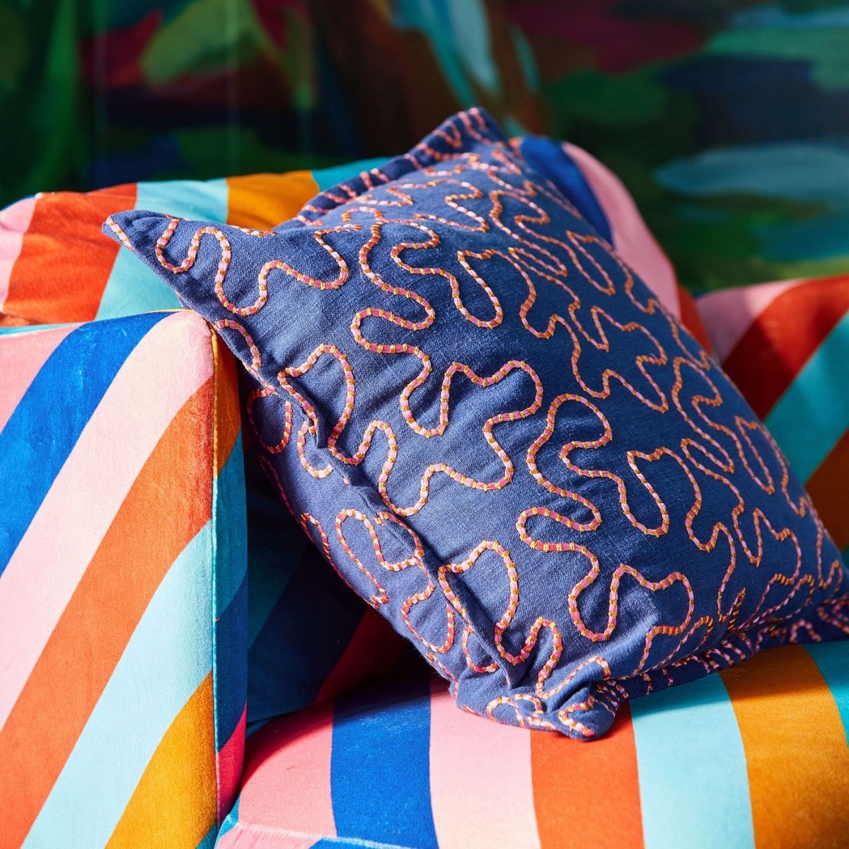 Wiggle Lapis / Spinel Fabric by Harlequin - HSRF134002