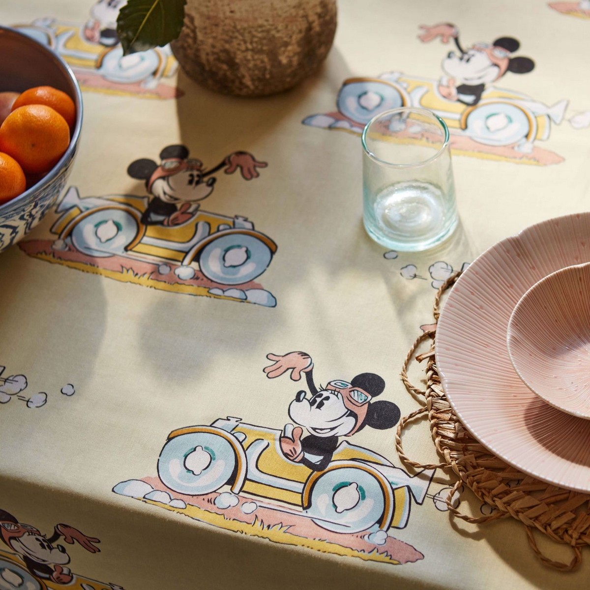 Minnie On The Move Sherbet Fabric by Sanderson - DDIF227148