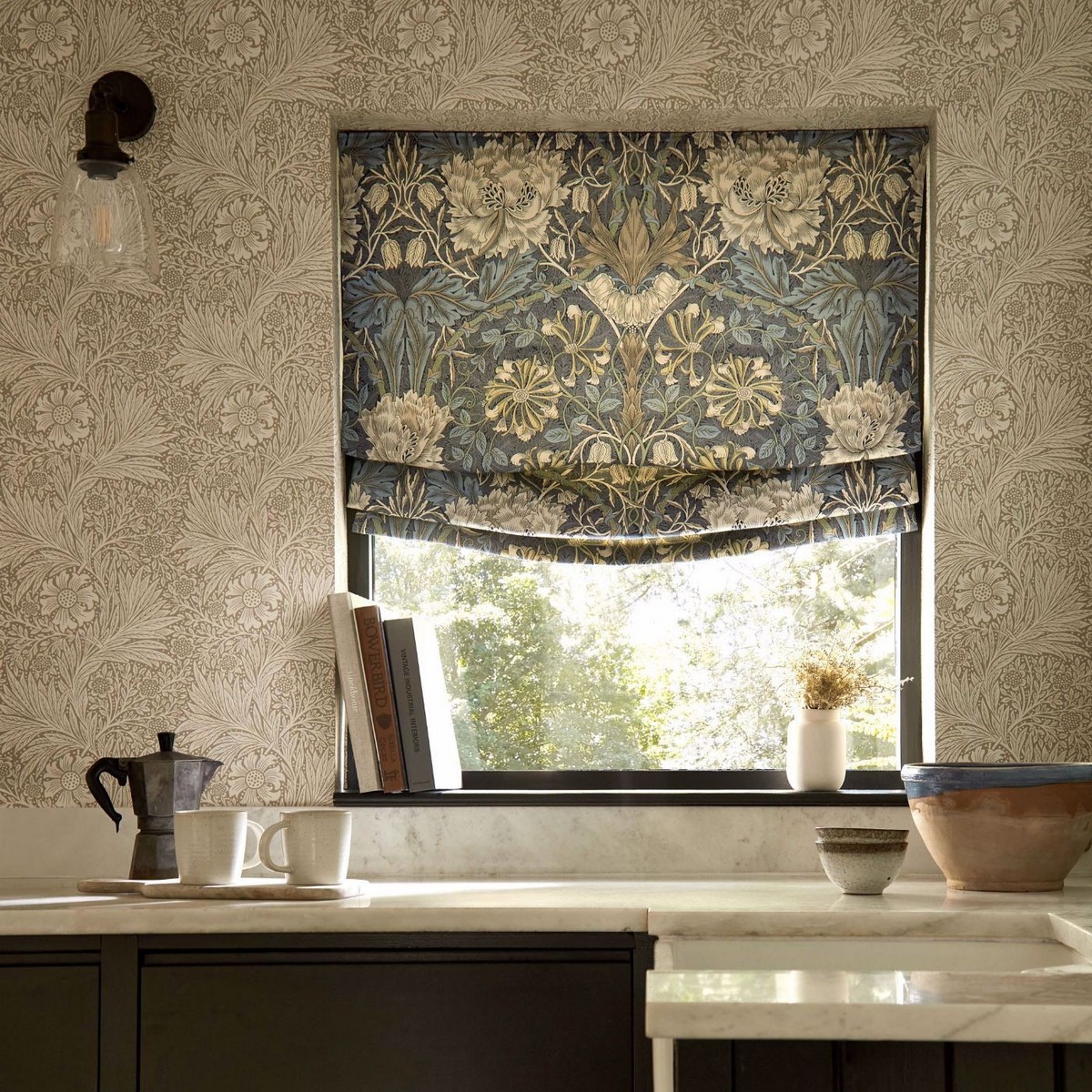Honeysuckle & Tulip Woad / Thyme Fabric by William Morris & Co. - MFRF227242