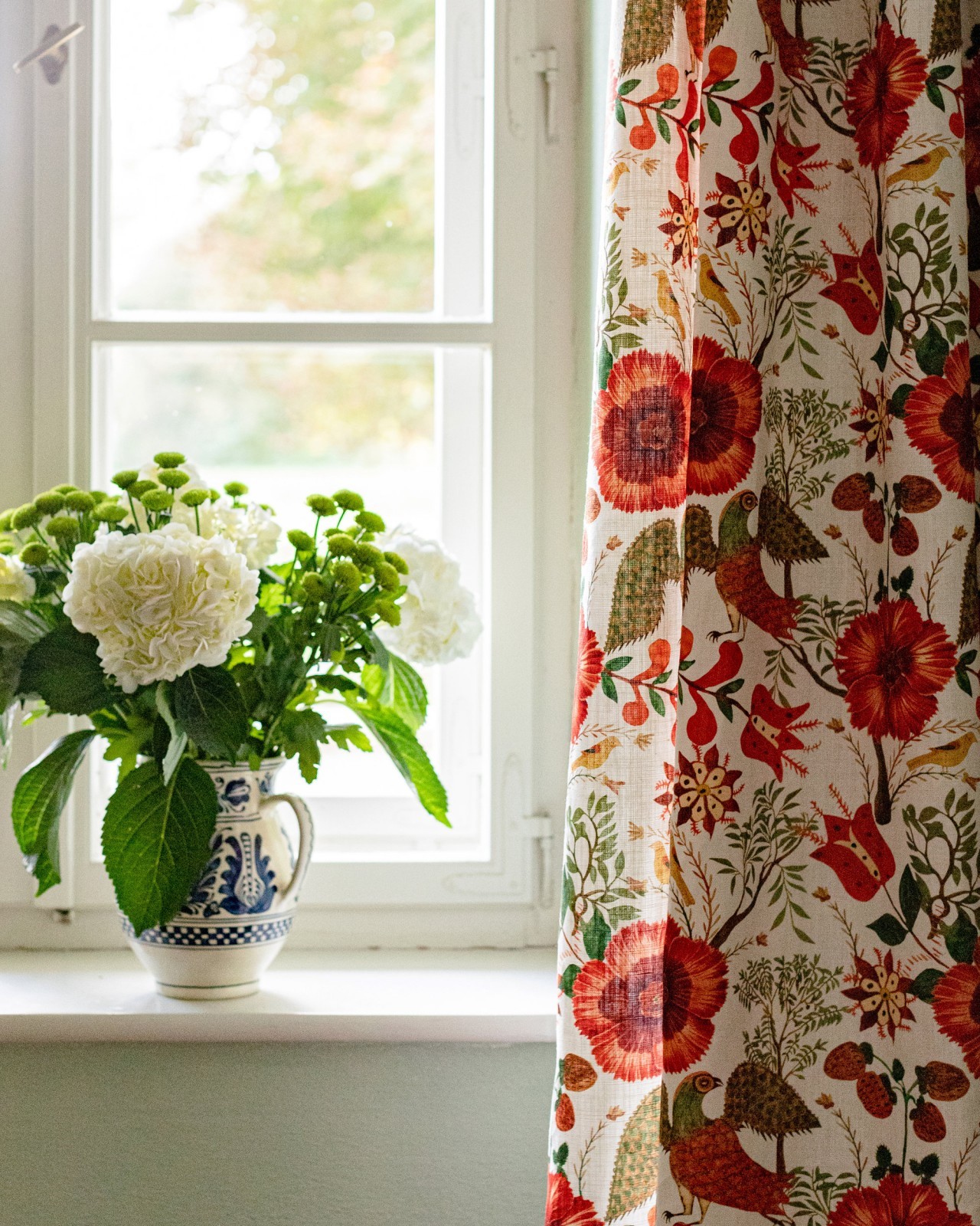Szekely Folk Linen Fabric by MINDTHEGAP - FB00040