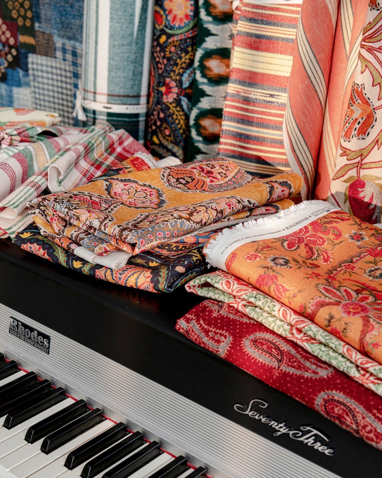 Woodstock Linen Fabric by MINDTHEGAP - FB00078