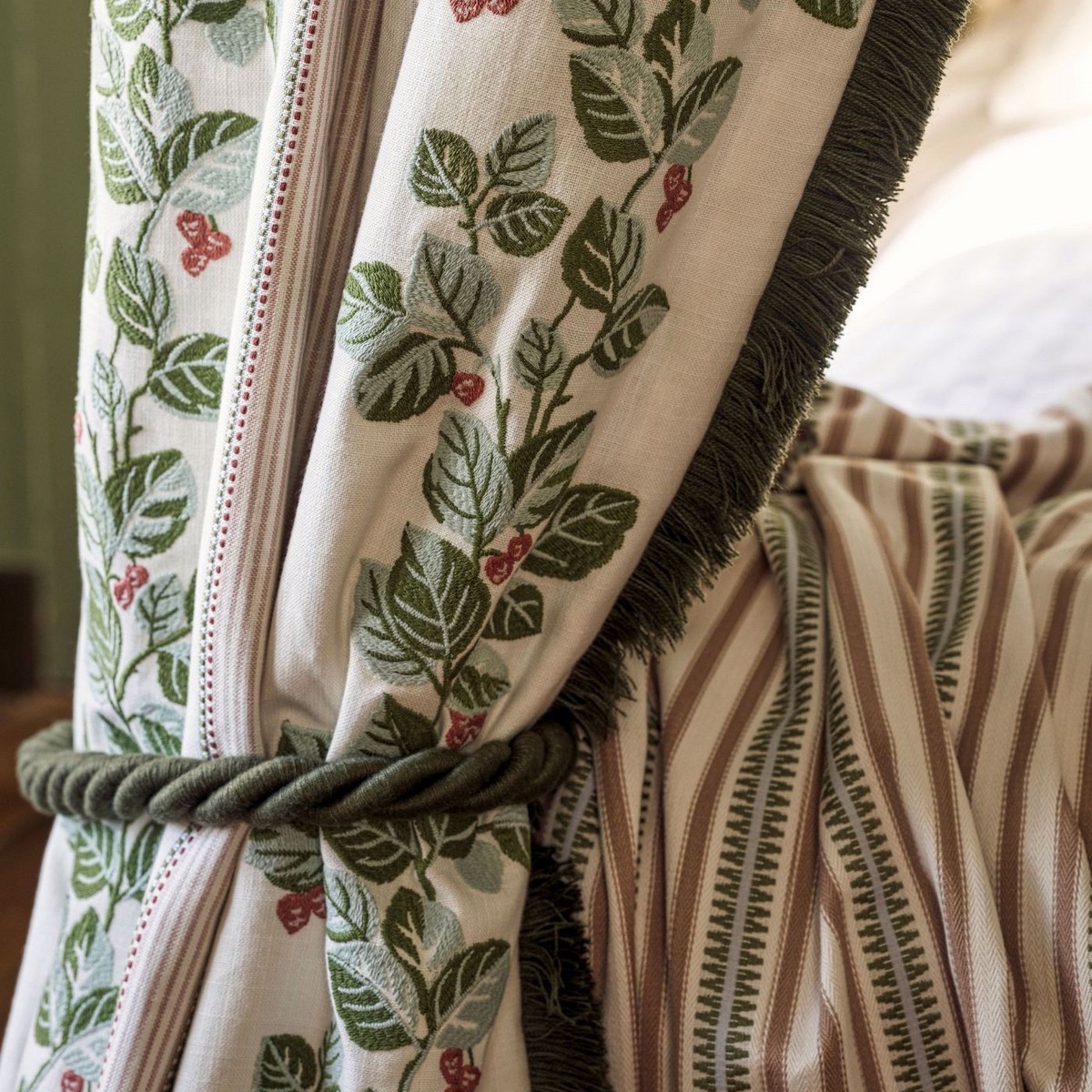 Cobnut Stripe Leaf Green / Berry Fabric by Sanderson - DNAT237785