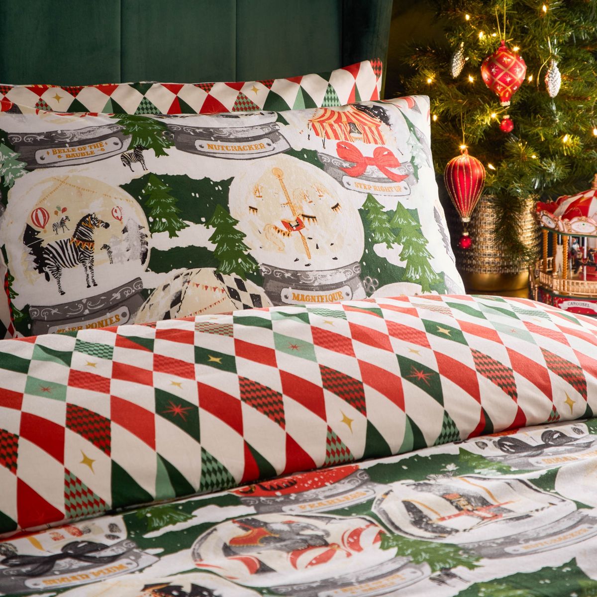 Showtime Pine Duvet Set Fabric by furn. - SHOWTIM/D01/PIN