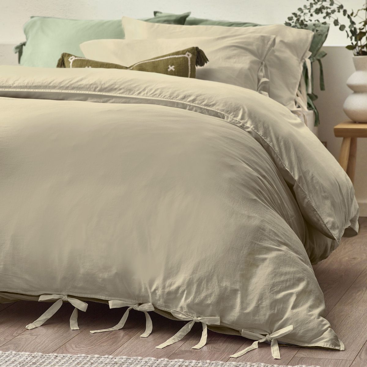 Mallow Bow Tie Linen Duvet Set Fabric by Yard - MALLOBT/D01/LIN
