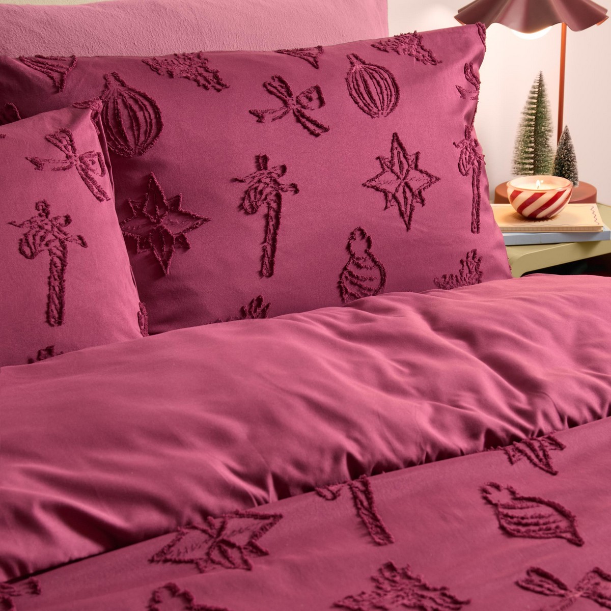 Christmas Soft Tufted Berry Duvet Set Fabric by Duvet Day - CHRISTT/D01/BER