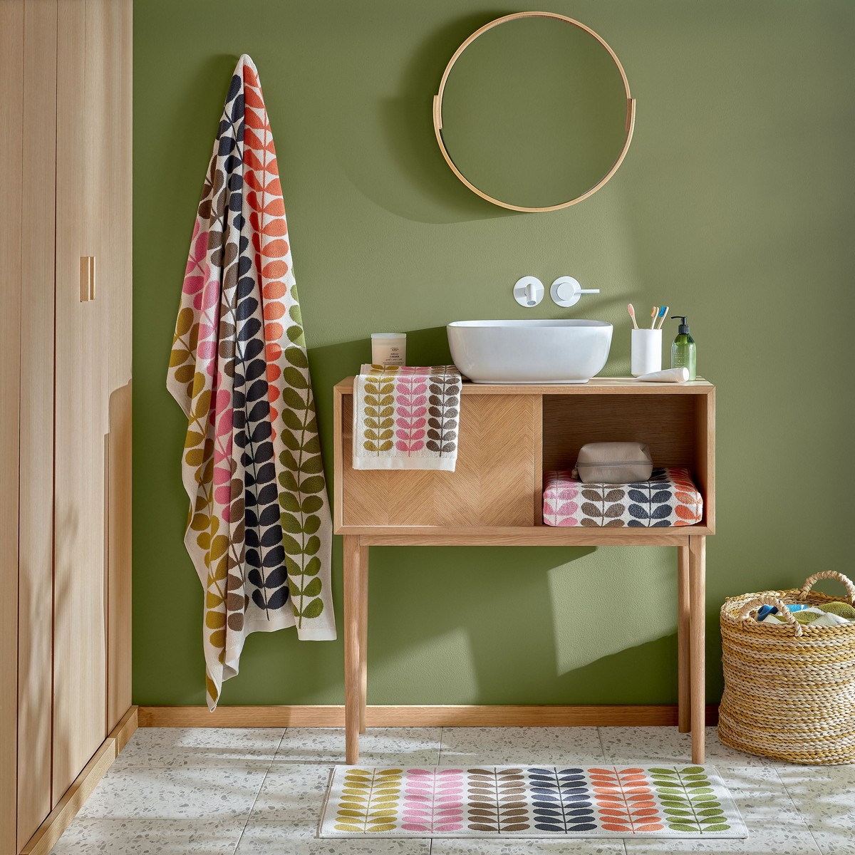 Multi Stem Auburn Bath Mat Fabric by Orla Kiely - OKMULTISTEM01BM