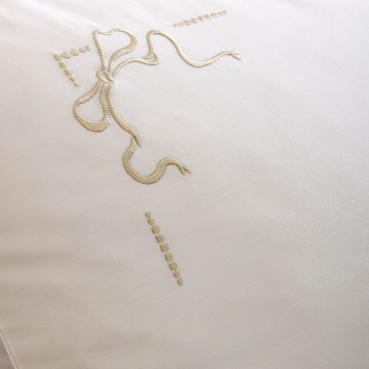 Bow Embroidery White Natural Duvet Set Fabric by Historic Royal Palaces - HRPBOWEMB01SQ