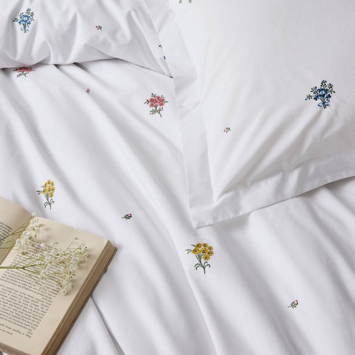 Royal Embroidery Multi Duvet Set Fabric by Historic Royal Palaces - HRPROYAL01SQ