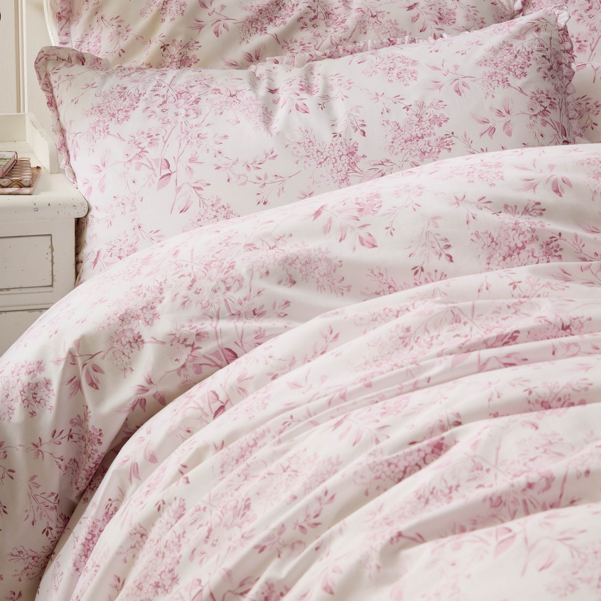 Chelsea Dusky Rose Duvet Set Fabric by Shabby Chic by Rachel Ashwell - SCCHELSE01SQ