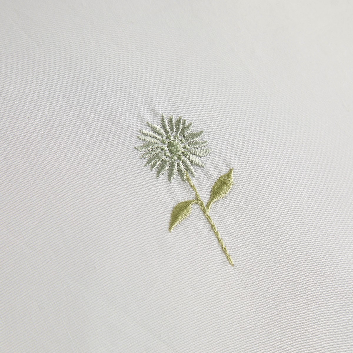 Embroidered Sunflowers White Duvet Set Fabric by Sophie Allport - SAEMBSUN01SQ