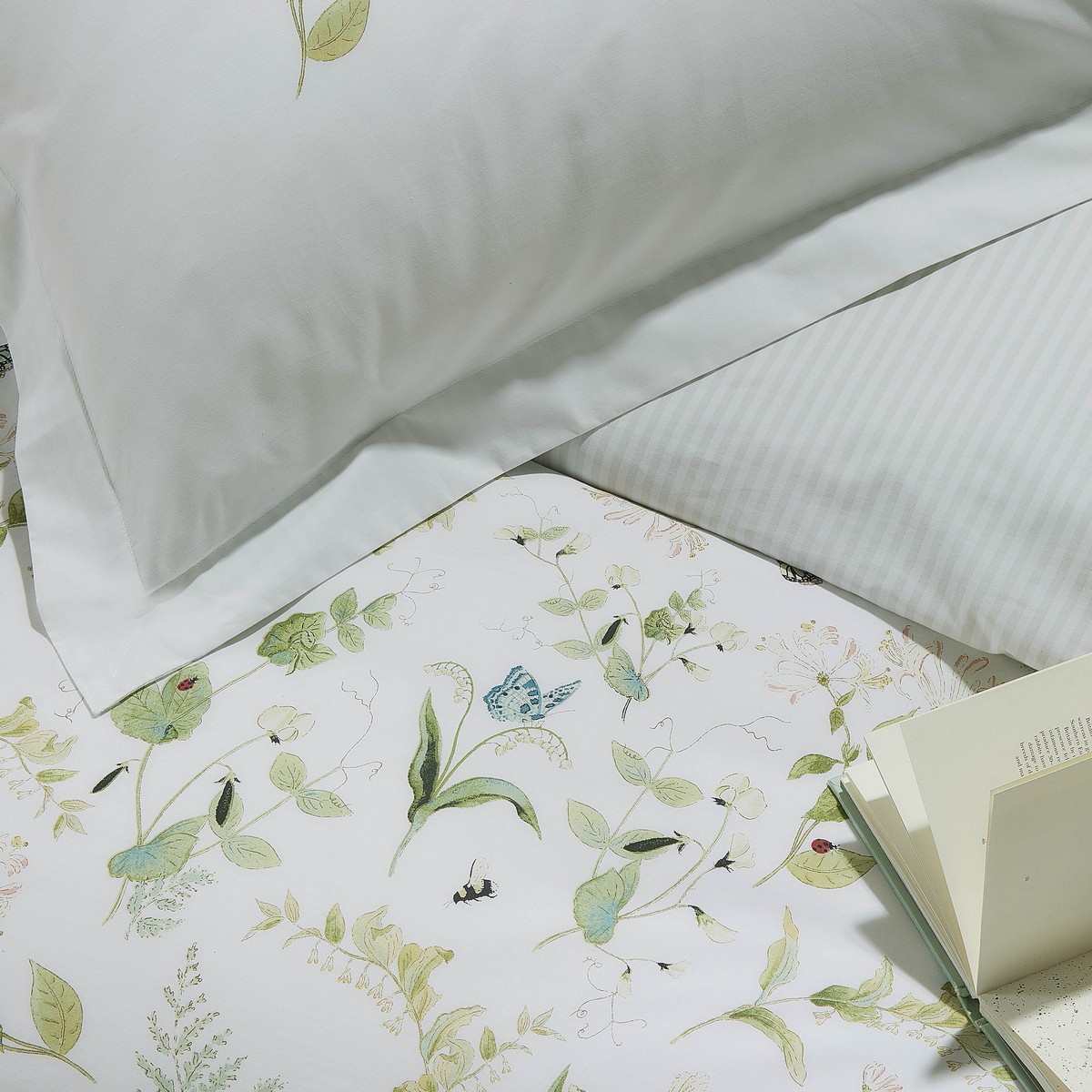 Wild Floral Green Duvet Set Fabric by Sophie Allport - SAWILD01SQ